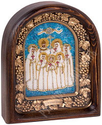 Икона - Святые Царственные мученики. 225х180х50 мм. (Бисер, деревянный киот).
