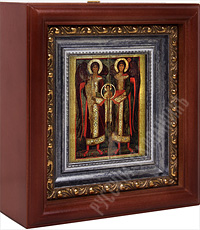 Икона - Архангел Михаил и Архангел Гавриил (конец XIII века) в деревянном киоте. 180х165х60 мм.